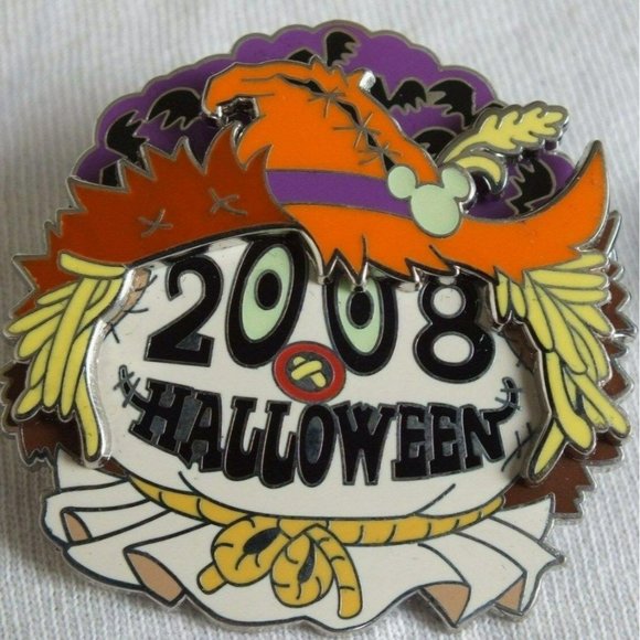 Disney Halloween Scarecrow Walt Disney World Collectible Pin From 2008 - Picture 1 of 5